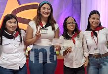 Carazo: Jóvenes universitarios reciben becas para seguir cumpliendo sus sueños Foto: Becas para jóvenes universitarios de Carazo / TN8