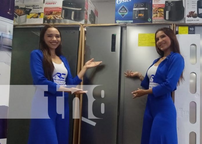 Foto: Robleto Comercial, nueva tienda en Managua / TN8 Foto: Robleto Comercial, nueva tienda en Managua / TN8