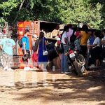 Pánico en la carretera: bus se vuelca en ruta Villanueva – Chinandega Foto: Vuelco de bus en Villanueva, Chinandega / TN8