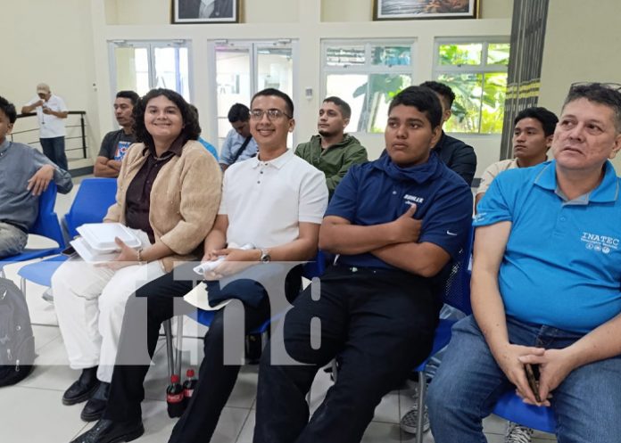 Foto: Festival bilingüe con inglés en INATEC Nicaragua / TN8 Foto: Festival bilingüe con inglés en INATEC Nicaragua / TN8