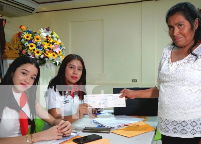 Foto: Doña Santos, protagonistas de becas en Somoto / TN8 Foto: Doña Santos, protagonistas de becas en Somoto / TN8
