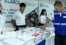 Foto: Uniformes para la Cruz Blanca en Nicaragua / TN8
