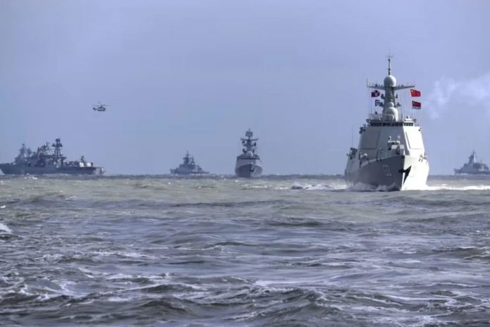 Foto: Rusia y China practican guerra real en el mar de Japón /Cortesía