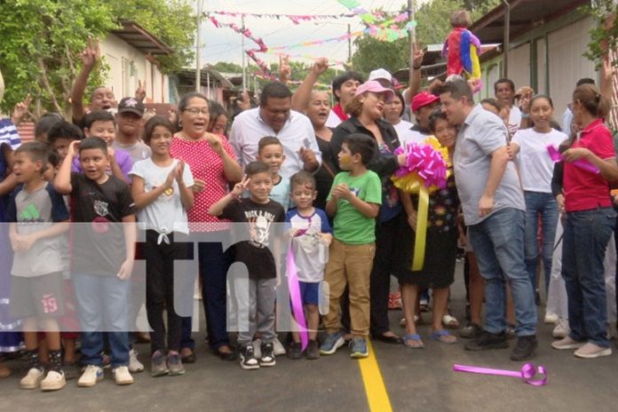 Foto: Familias de Lomas de Guadalupe disfrutan calles seguras /TN8