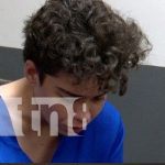 Reprochable: En los Juzgados de Managua tras amenazar a su abuelita para sacarle dinero Foto: Acusada en Managua por amenazar a su abuela para sacarle dinero / TN8