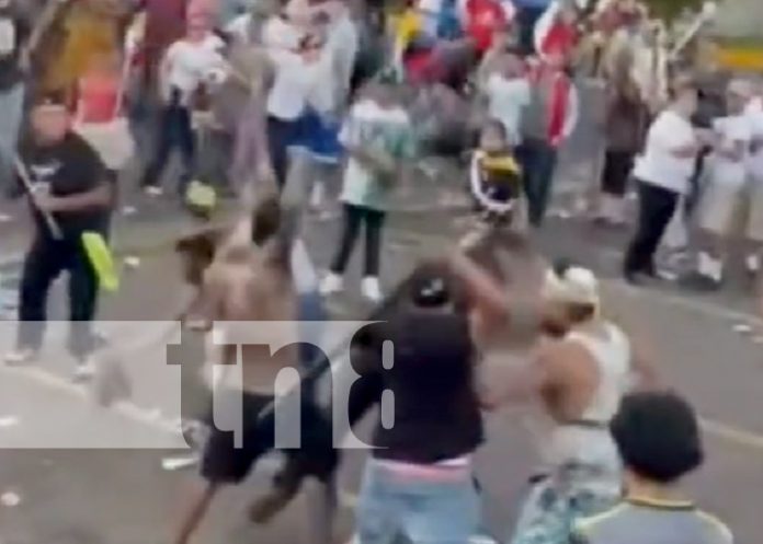 Foto: Pleito en fiestas de Santo Domingo / TN8