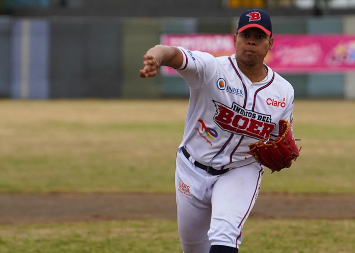 Bóer complica su clasificación en el Pomares