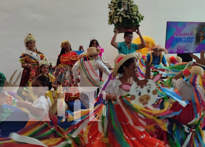 Foto: Exposición para tradicionalistas de Santo Domingo de Guzmán / TN8 Foto: Exposición para tradicionalistas de Santo Domingo de Guzmán / TN8