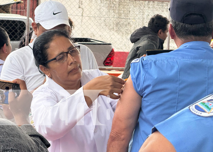 Foto: Vacunación contra la fiebre amarilla desde Somotillo, Chinandega / TN8