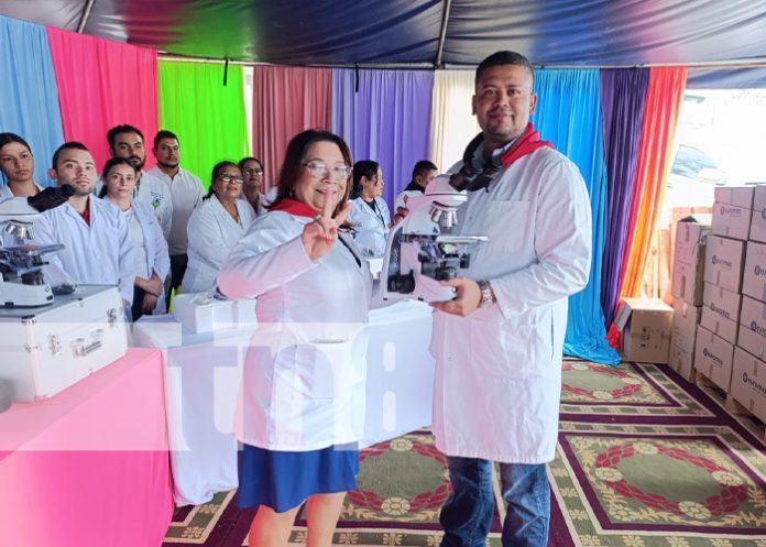 Foto: Modernos microscopios para centros del MINSA en Nicaragua / TN8