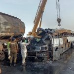 Brutal choque entre bus y camión deja más de 50 muertos en Afganistán Foto: Brutal choque entre bus y camión deja más de 50 muertos en Afganistán /Cortesía