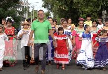 Foto: Estudiantes rinden homenaje en el desfile “Todos somos San Jacinto” /TN8