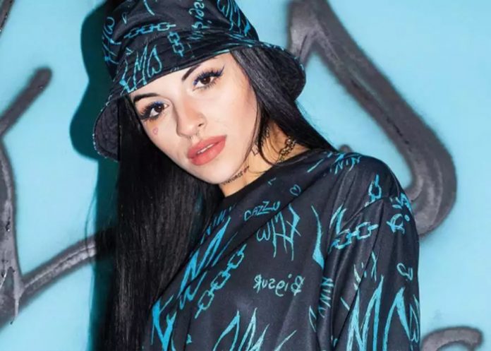 Foto: Cazzu sobre su maternidad /cortesía Foto: Cazzu sobre su maternidad /cortesía