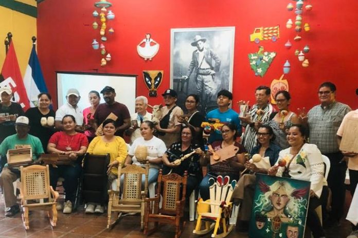Foto: Artesanos nicaragüenses fortalecen colaboración en Masaya/TN8 Foto: Artesanos nicaragüenses fortalecen colaboración en Masaya/TN8