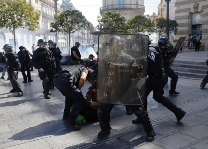Foto: Protestas en Francia /cortesía Foto: Protestas en Francia /cortesía