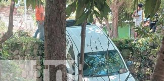 Foto: Granada: camioneta termina contra en un zanjón/TN8