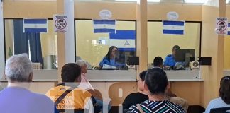 Foto: Carazo acerca soluciones migratorias a la población /TN8