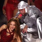La reacción de Shakira al anuncio de Bad Bunny en el Super Bowl Foto: Shakira sobre Bad Bunny /cortesía