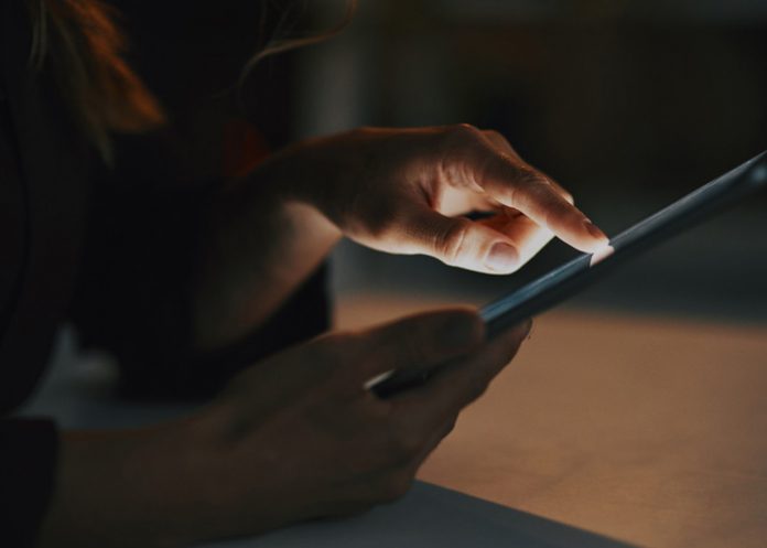 Foto: Tu celular podría dejarte ciego /cortesía Foto: Tu celular podría dejarte ciego /cortesía