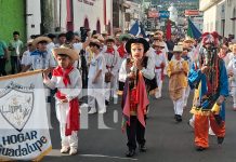 Foto: Desfiles escolares y comunitarios llenan de patriotismo cada rincón del país/TN8