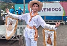 Niños y jóvenes brillan en la pasarela de huipil en Matagalpa Foto: Niños y jóvenes brillan en la pasarela de huipil en Matagalpa/TN8