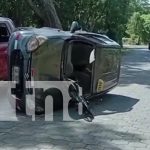 Foto: Volcadura de taxi en Granada deja solo pérdidas materiales /TN8