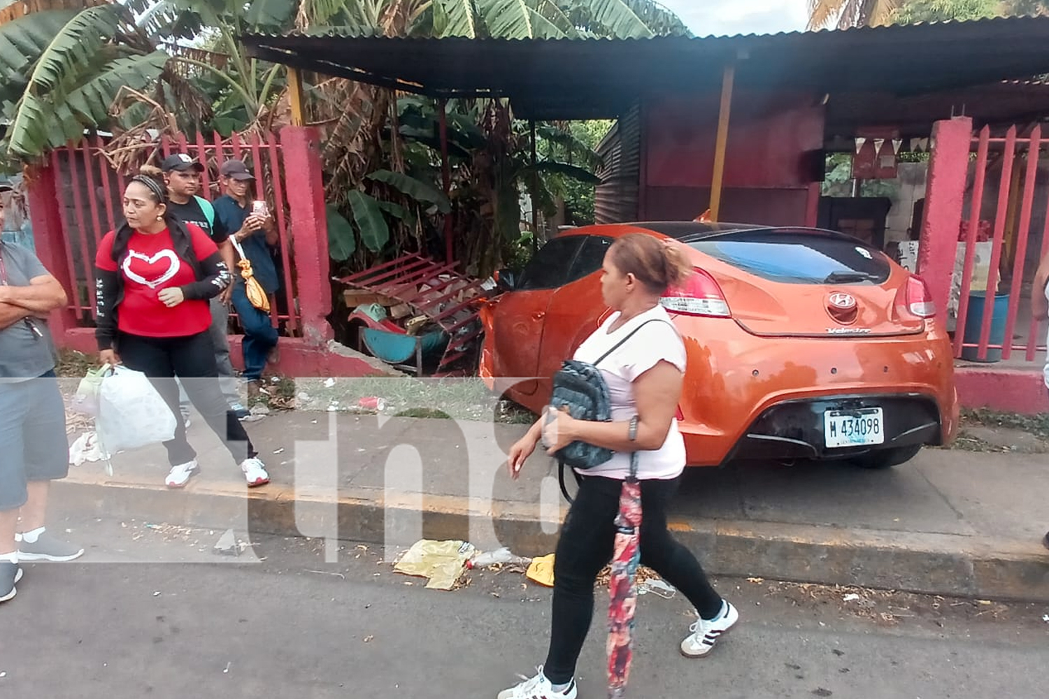 Foto: Masaya: mujer lesionada al ser atropellada mientras esperaba transporte/TN8