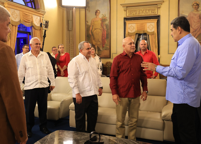 Foto: Cuba reitera su respaldo firme a la Revolución Bolivariana en visita oficial a Caracas / Cortesía