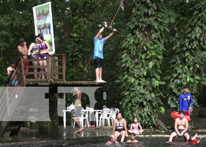 Foto: Turistas despiden vacaciones patrias en la maravillosa Isla de Ometepe / TN8