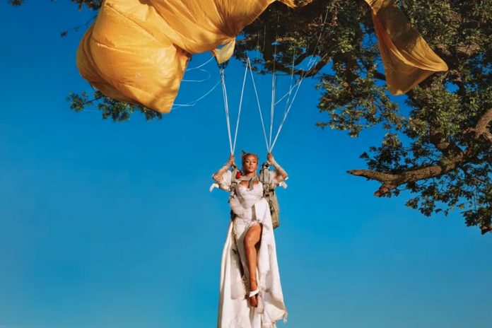 Foto: Doja Cat explica el simbolismo del paracaídas / Cortesía Foto: Doja Cat explica el simbolismo del paracaídas / Cortesía