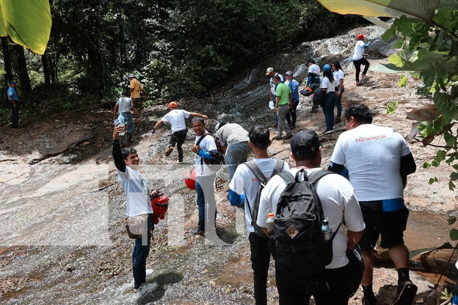 Foto: ¡Naturaleza y aventura! Reto extremo en la cascada de Bilanpi atrae turistas a Río Blanco/TN8