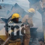Incendio arrasa con todo: Familia queda sin hogar en Estelí Foto: Incendio arrasa con todo: familia queda sin hogar en Estelí / Cortesía