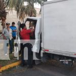 Imprudencia al volante provoca fuerte accidente en Managua Foto: Accidente de tránsito en MITRAB, Managua / TN8