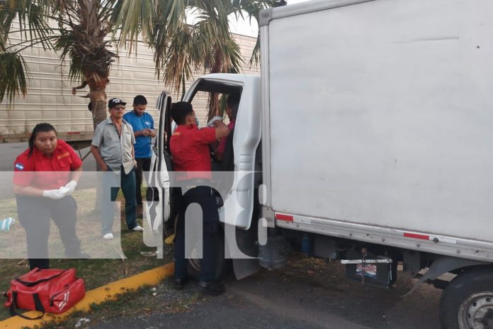 Foto: Accidente de tránsito en MITRAB, Managua / TN8