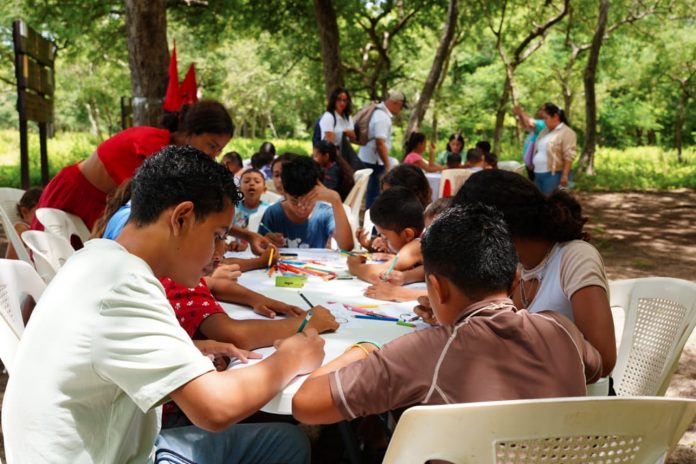 Foto: MARENA organizó una mañana ambiental / Cortesía Foto: MARENA organizó una mañana ambiental / Cortesía