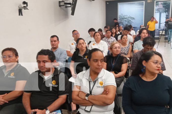 Foto: UCEM celebra conferencias sobre independencia/TN8 Foto: UCEM celebra conferencias sobre independencia/TN8