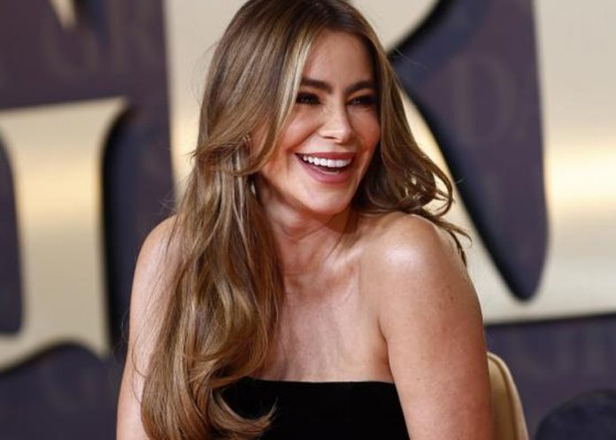Foto: Sofía Vergara sobre los Emmy /cortesía Foto: Sofía Vergara sobre los Emmy /cortesía
