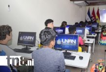 UNAN-León estrena laboratorio informático de última generación Foto: Estudiantes de UNAN-León avanzan en ciencia y tecnología/ TN8