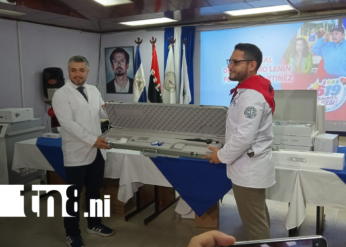 Foto: Hospitales reciben equipos litotripsia/TN8