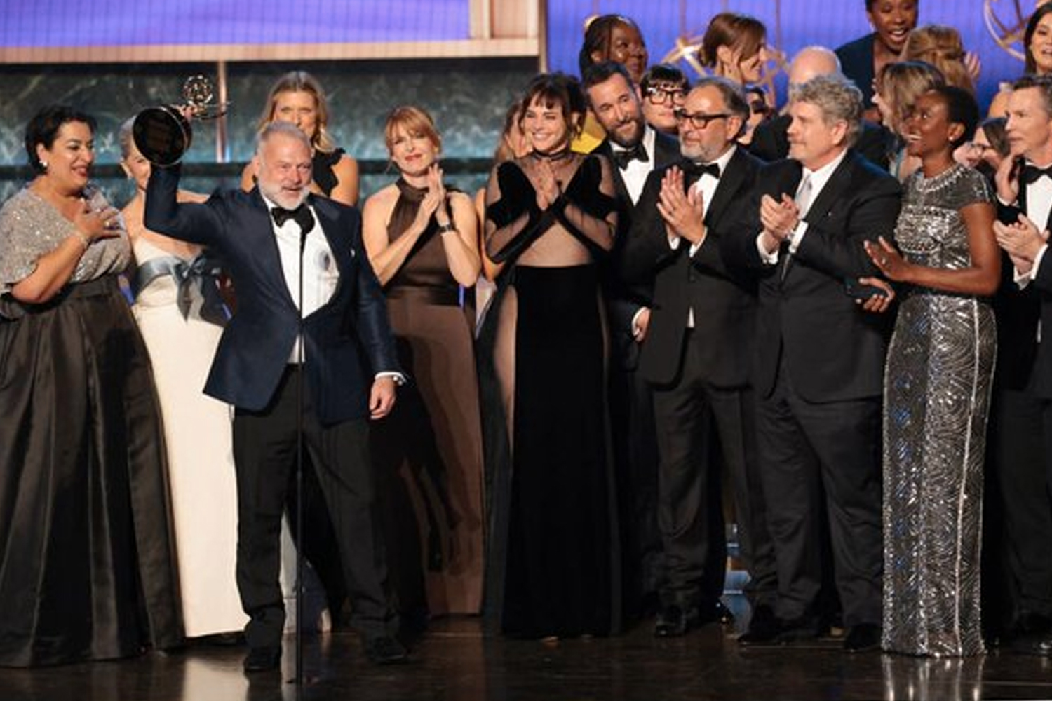 Foto: The Pitt y HBO Max sorprenden en los Emmy 2025: el drama médico del momento/TN8