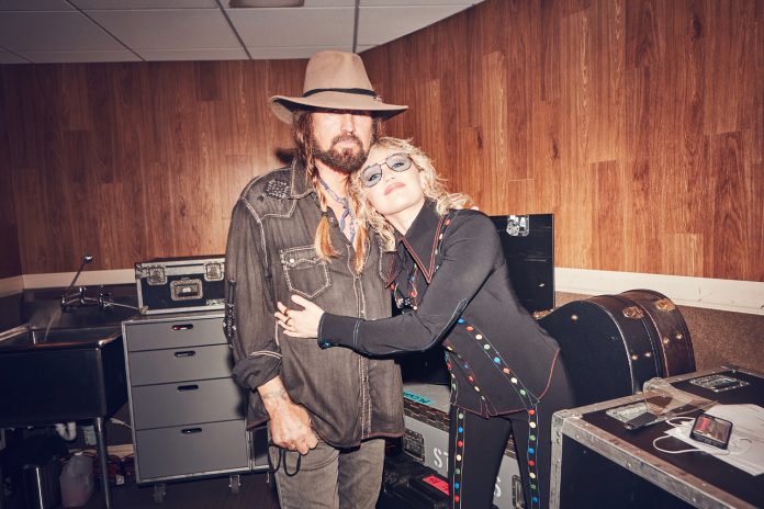 Foto: Historia familiar de Miley Cyrus y Billy Ray Cyrus /Cortesía Foto: Historia familiar de Miley Cyrus y Billy Ray Cyrus /Cortesía