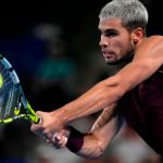 Alcaraz suma 66 triunfos en 2025 y jugará la final de Tokio ante Fritz carlos, alcaraz, casper, ruud,