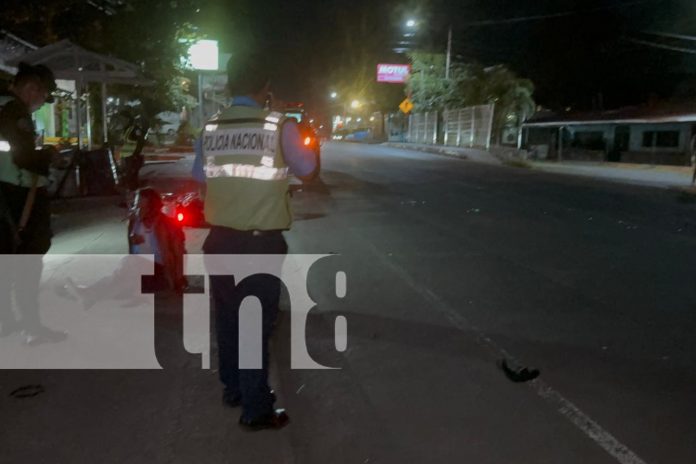 Foto: Pareja sufre graves lesiones tras accidente en Juigalpa/ TN8 Foto: Pareja sufre graves lesiones tras accidente en Juigalpa/ TN8