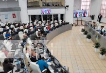 Foto: Asamblea Nacional reafirma compromiso con la dignidad / TN8