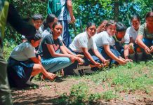 Foto: Estudiantes y MARENA celebran el Mes Patrio liberando reptiles / Cortesía