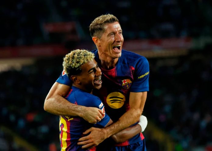 ROBERT Lewandowski, barcelona, yamal,