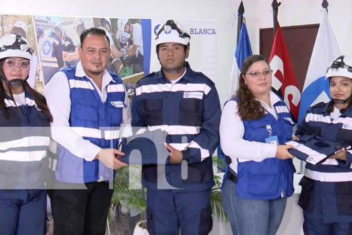 Foto: Cruz Blanca equipa a más de mil socorristas para la Semana Patria /TN8 Foto: Cruz Blanca equipa a más de mil socorristas para la Semana Patria /TN8