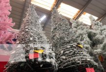 Foto: Productos de Navidad desde el Mercado Oriental / TN8