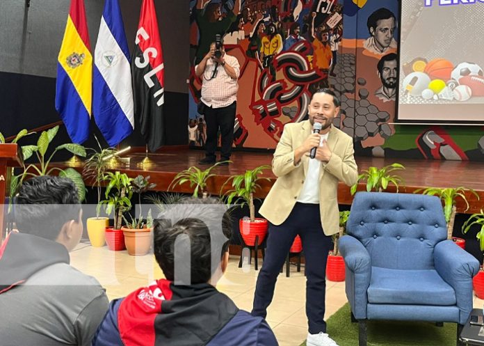 Foto: Foro sobre crónica deportiva desde la UNAN-Managua / TN8 Foto: Foro sobre crónica deportiva desde la UNAN-Managua / TN8