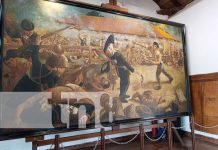 Foto: Homenaje de servidores públicos a gesta de la Batalla de San Jacinto / TN8